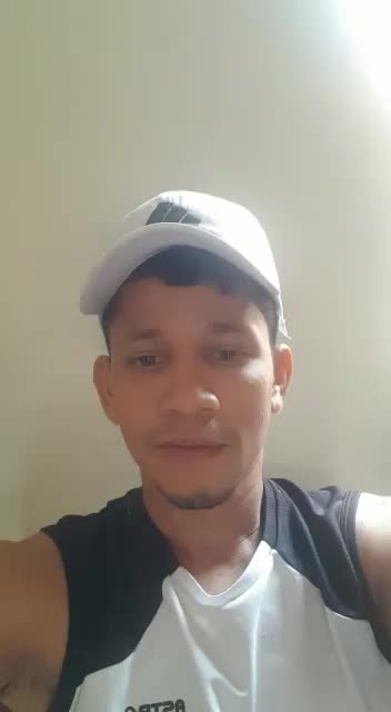 Me desempeño en muchas arias 