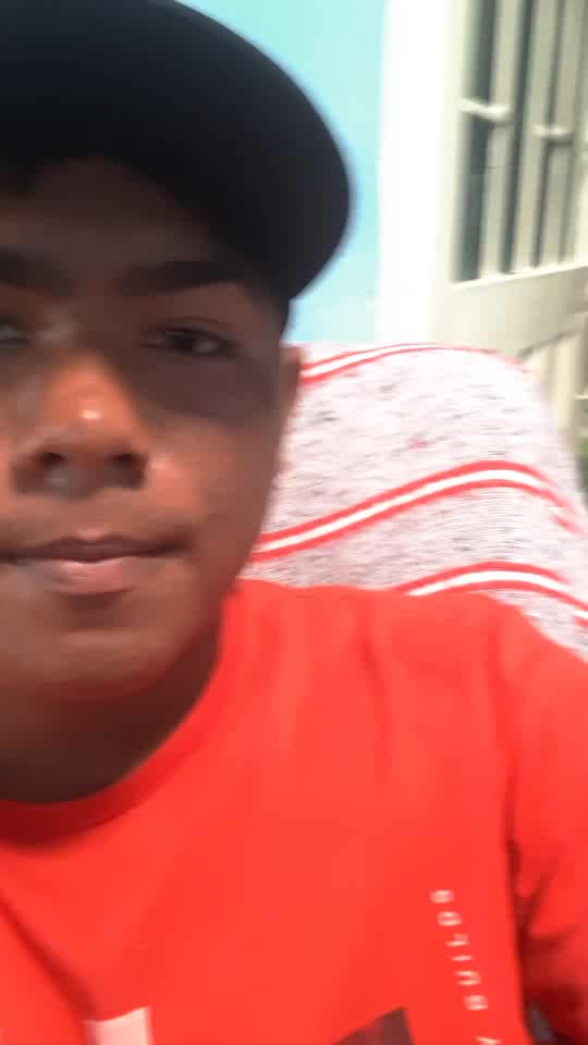 Hola mucho gusto... Jair.