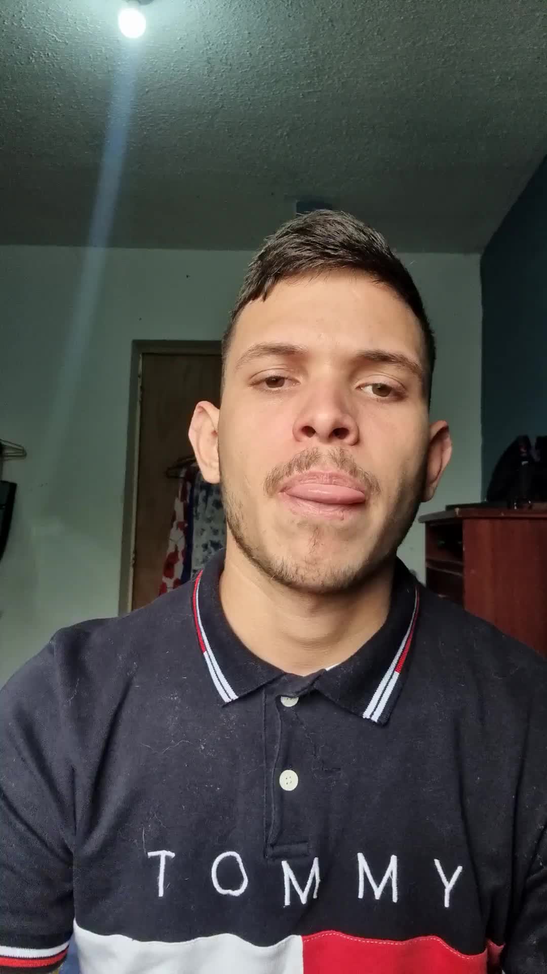 Asociado operaciones de negocios 