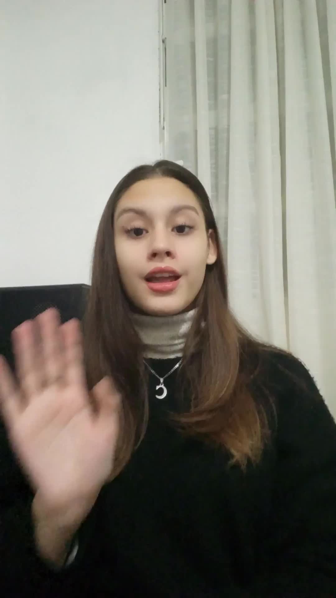 Intérprete/Asistente Virtual