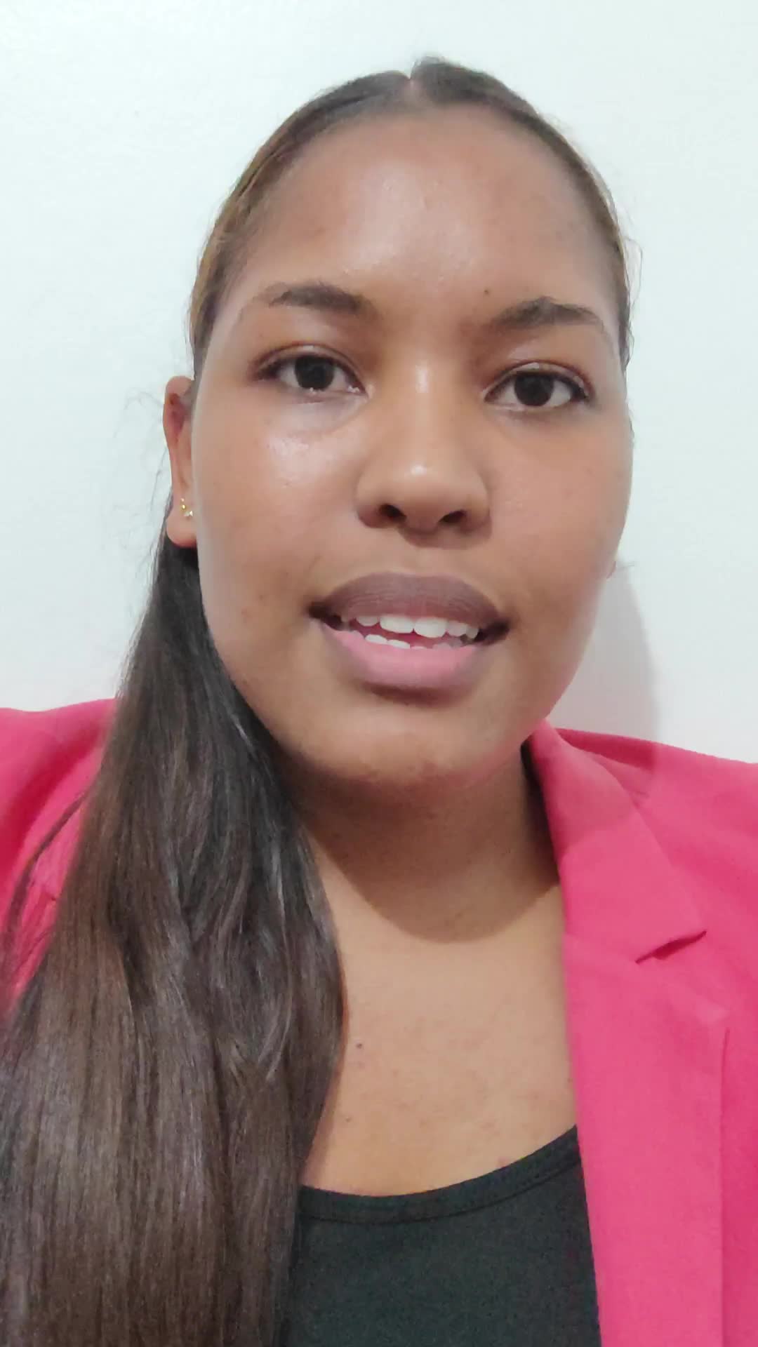 Lic. Kathrine Santana 