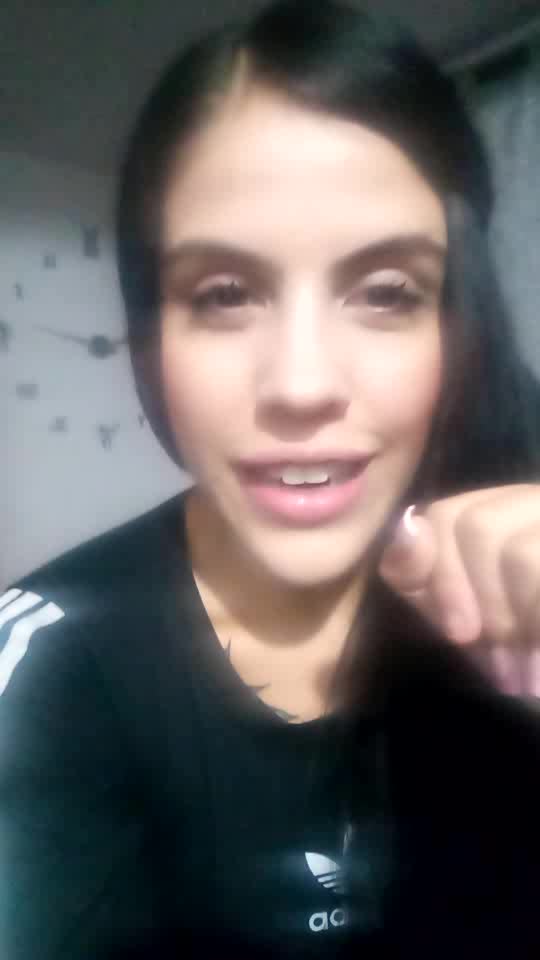 Soy Laura ,