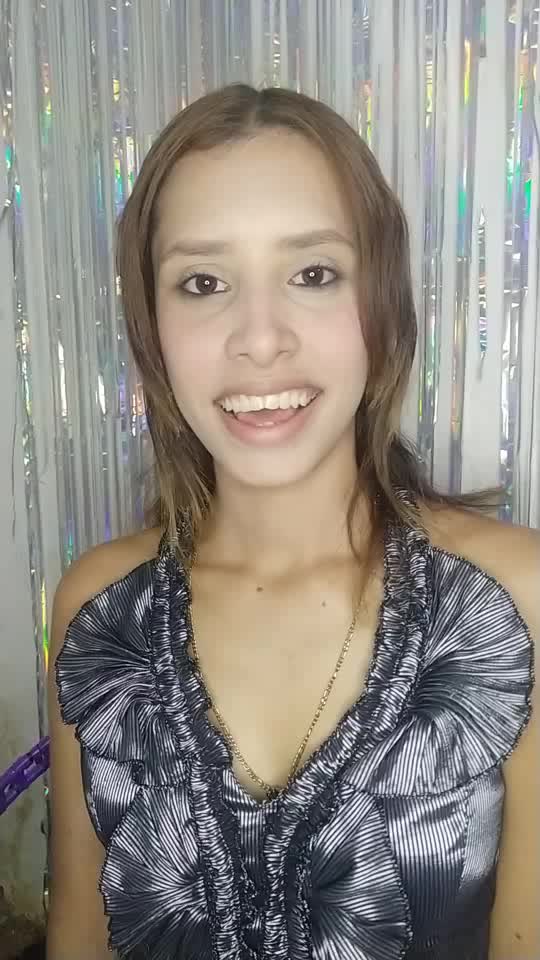 Busco trabajo de modelaje