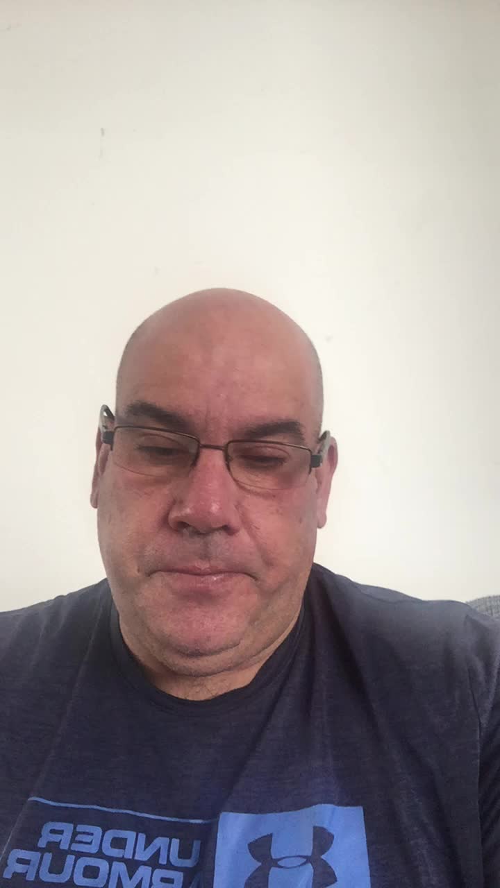 English-Spanish agent or translator