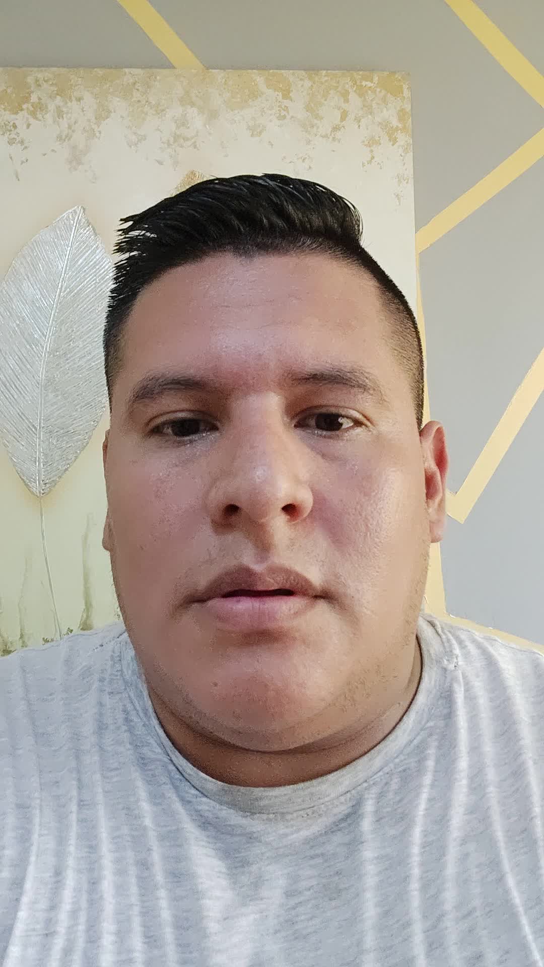 Capitán, mesero polifuncional