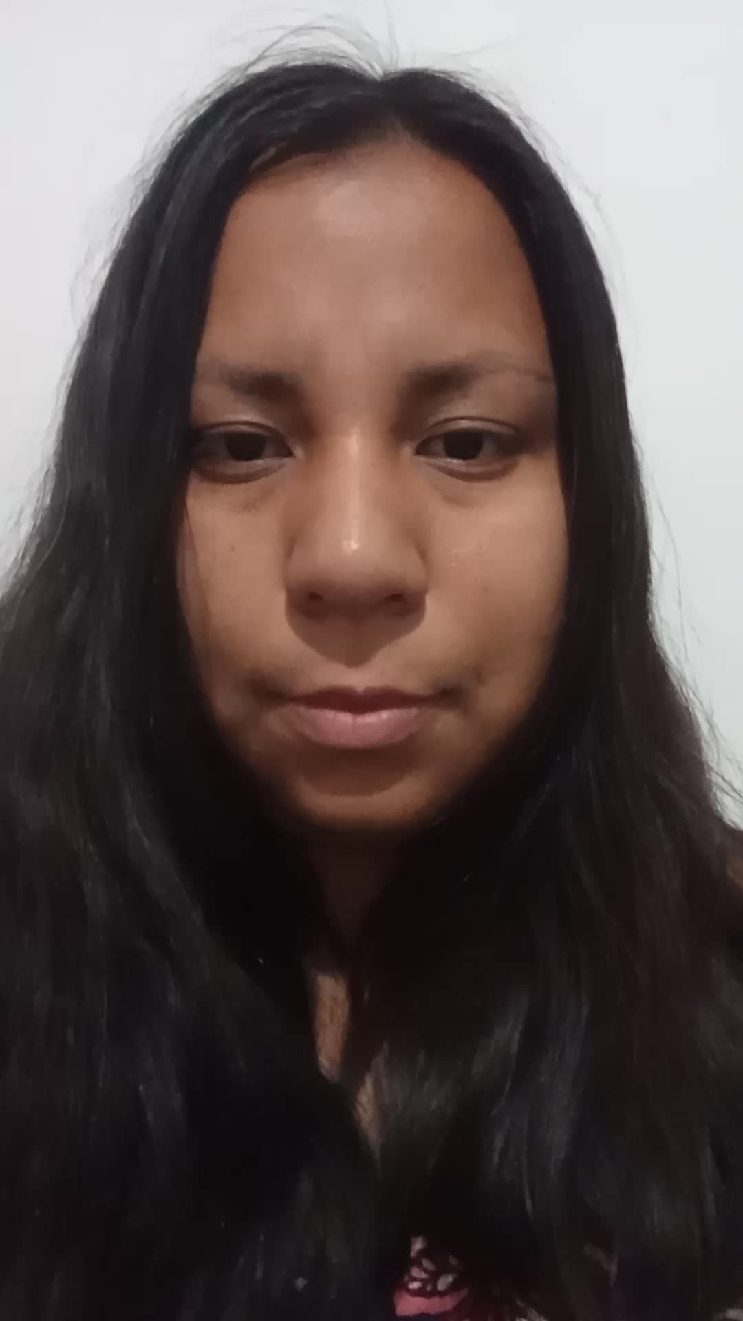 Auxiliar administrativo y atención a clientes. 