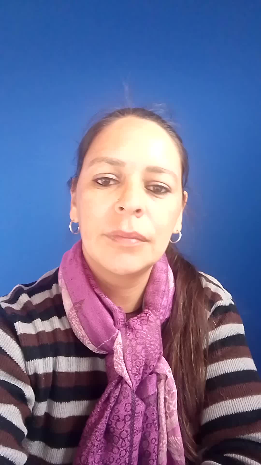 Secretaria administrativa cursando licenciaturaLui