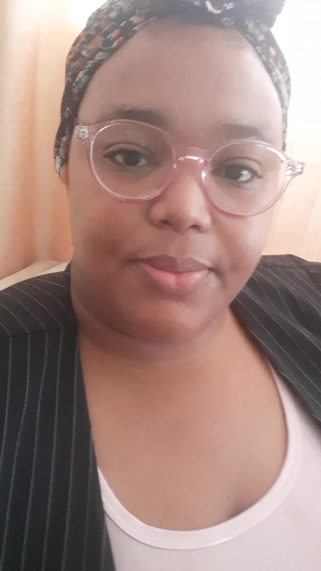 Secretaria ejecutiva y servicio al cliente.