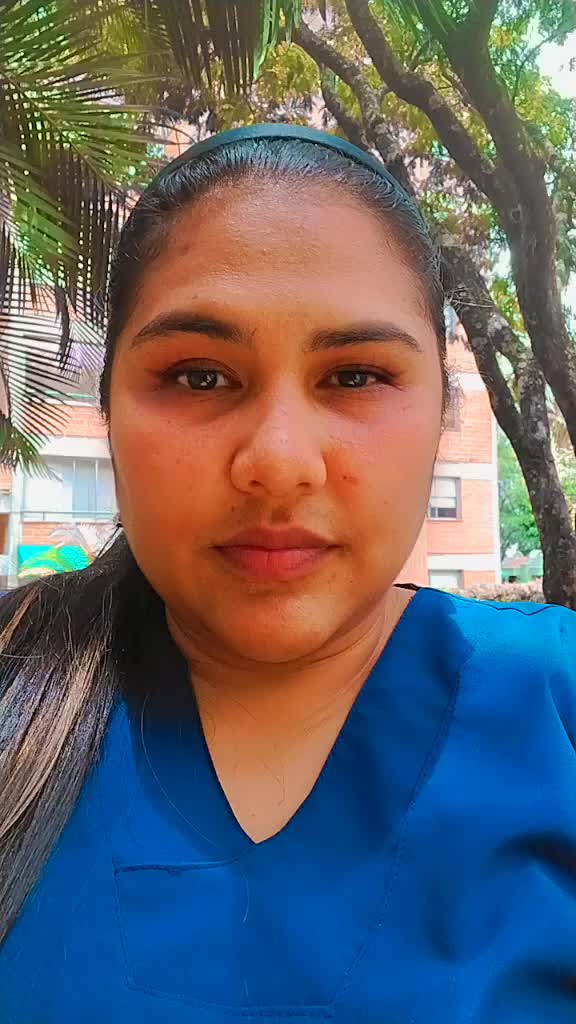 Licenciada profesional Enfermería 