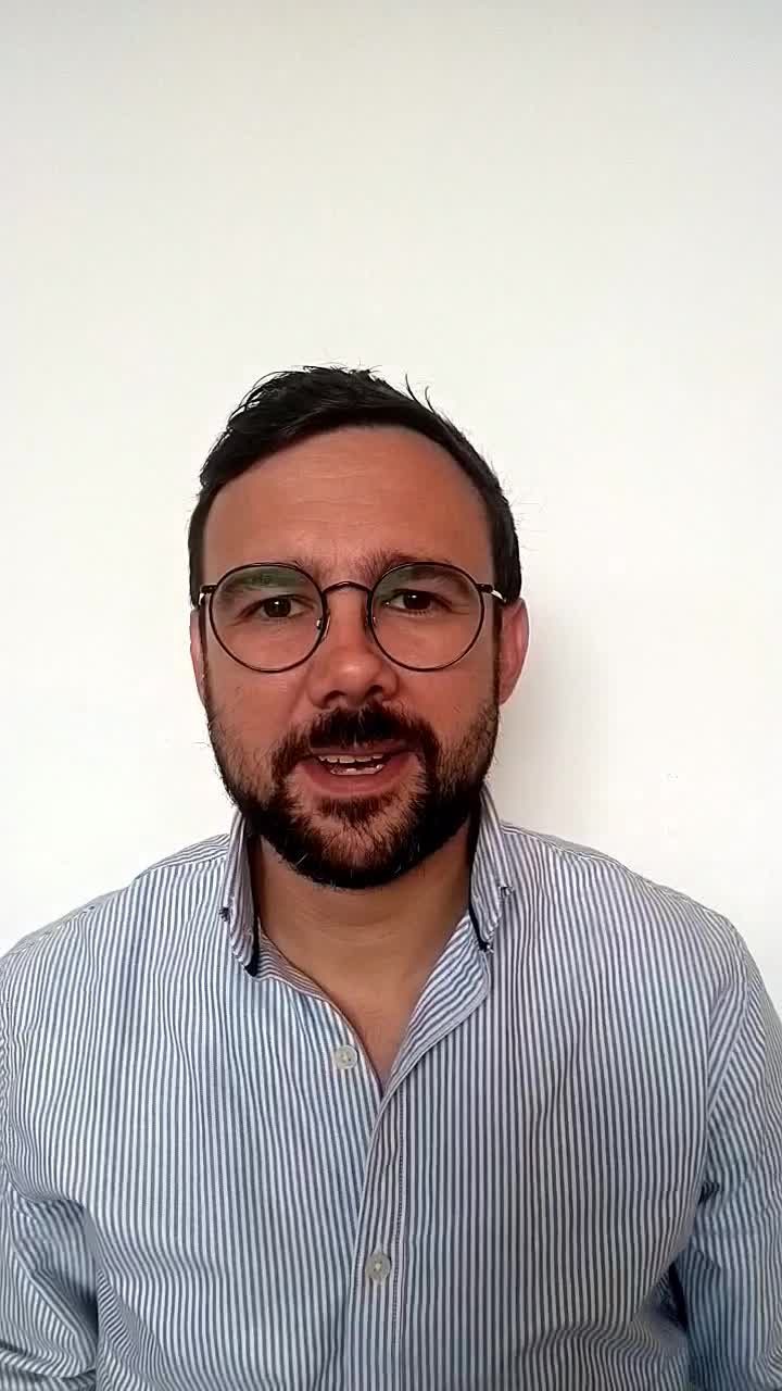 Corporate English teacher 