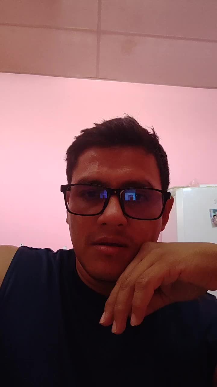 Asesor de servicio al cliente.
