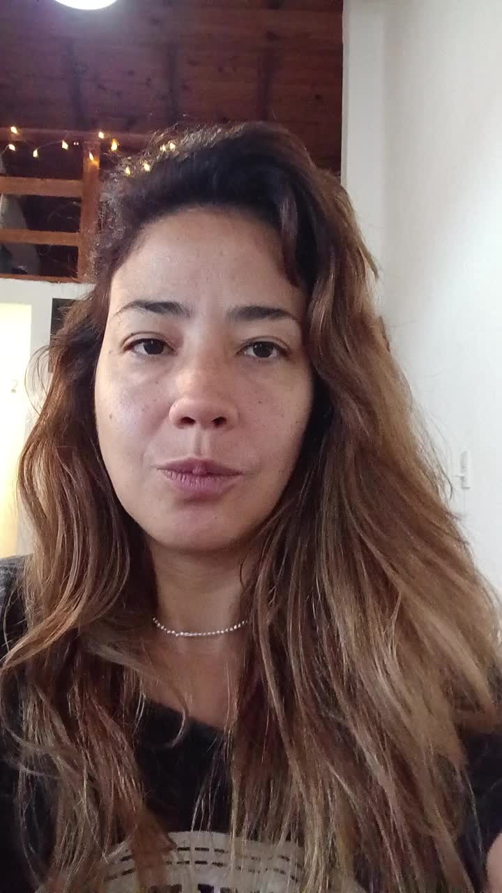 Asesora de Atención al Cliente 