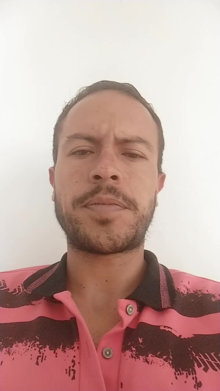 Tecnólogo en sistemas , servicio al cliente 