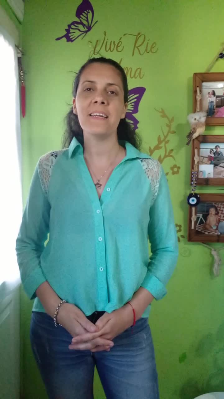 Profesora de educación primaria comun 