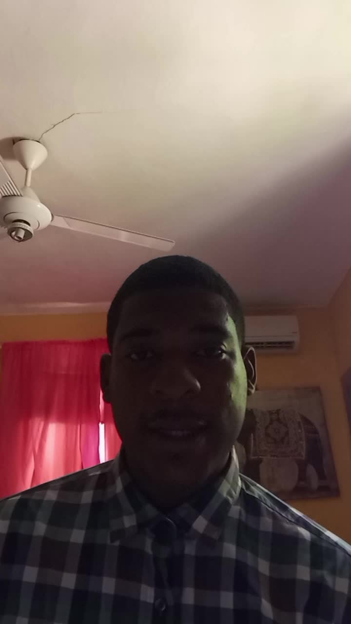 Agente de servicio al cliente 
