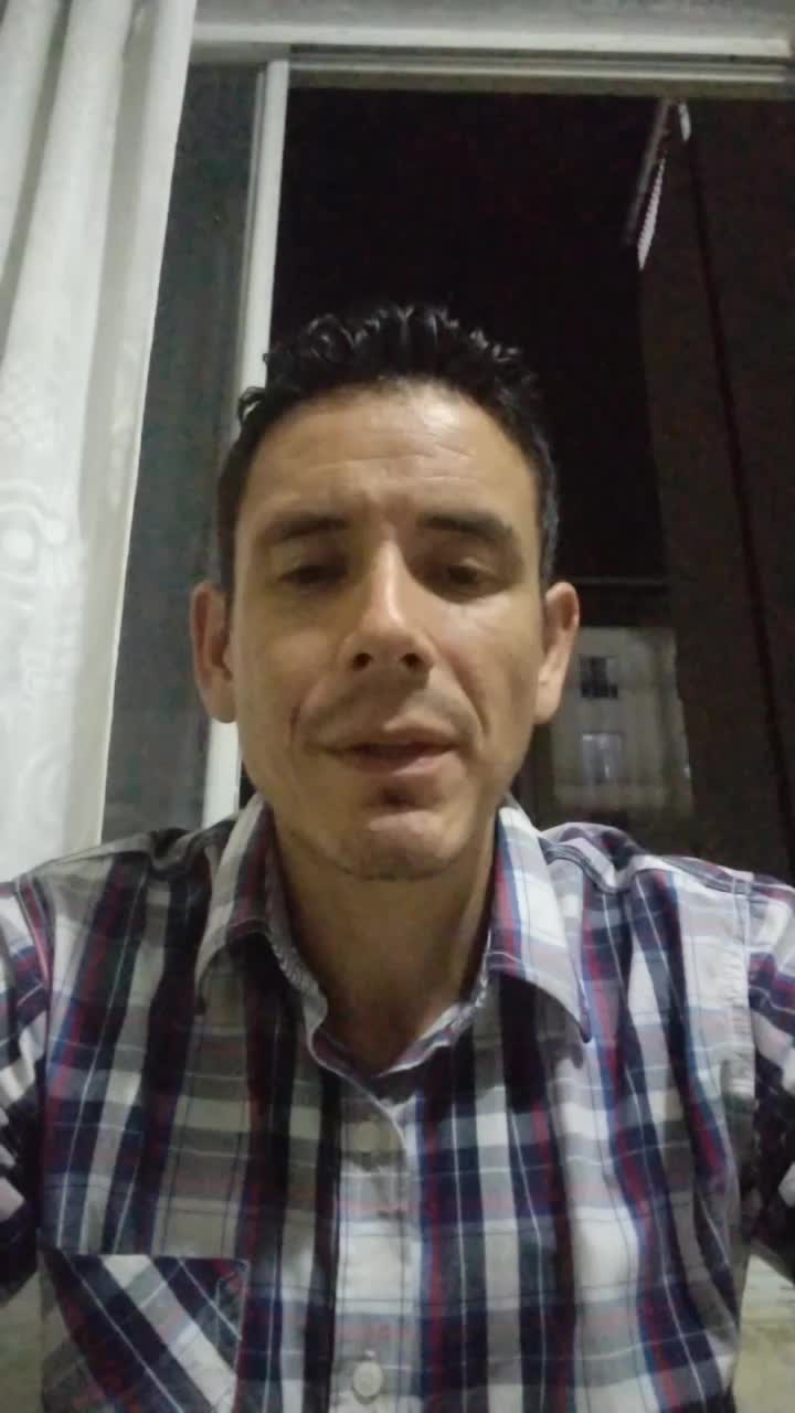 Tecnólogo en telecomunicaciones 