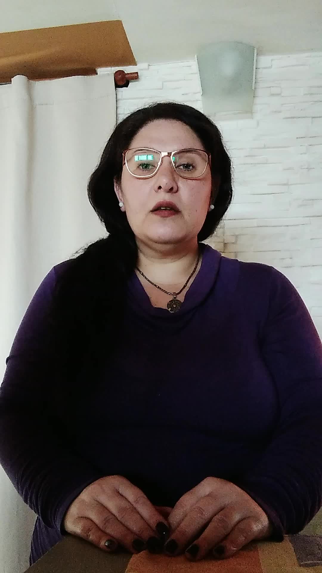 Mandataria Publica,  Secretaria ejecutiva bilingue