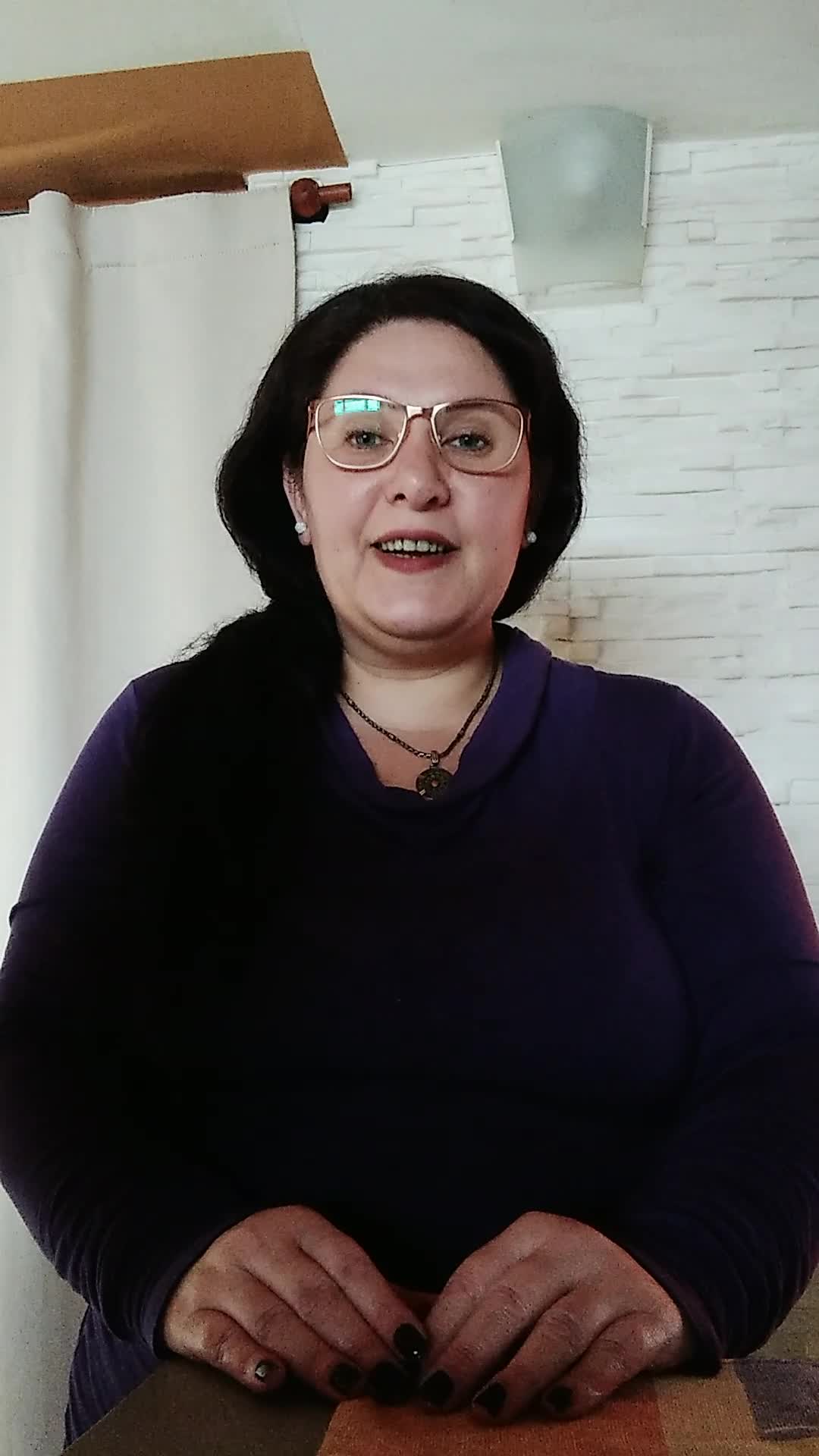 Mandataria Publica,  Secretaria ejecutiva bilingue