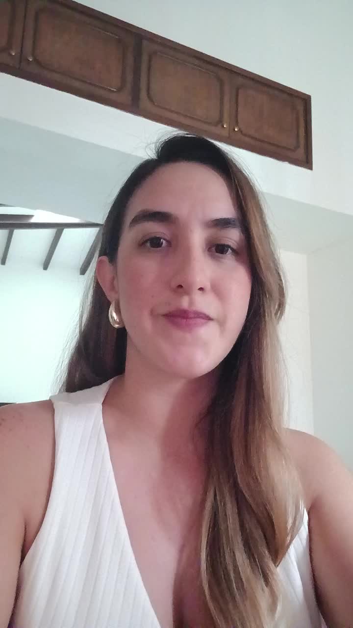 Dany Carvajal- Cali Colombia bilingual english\spanish