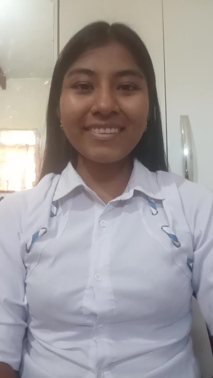Licenciada en Ingeniería Comercial 