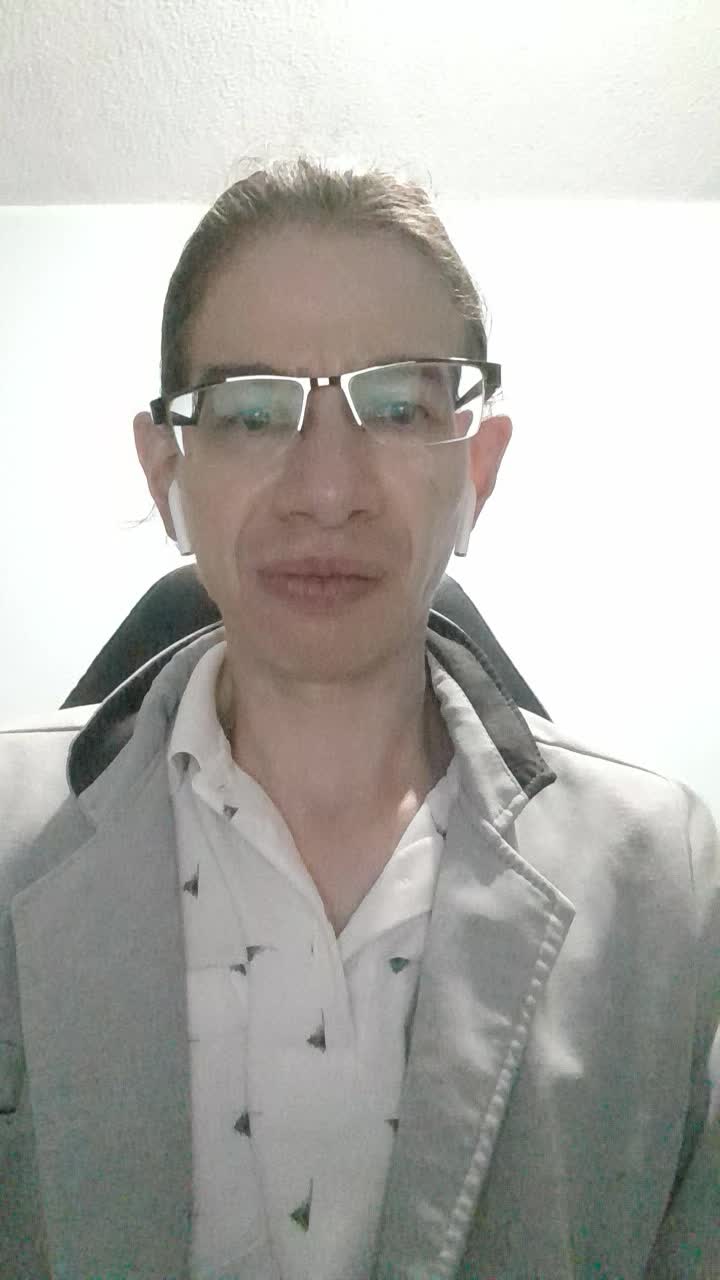 Comunicador social bilingual english\spanish