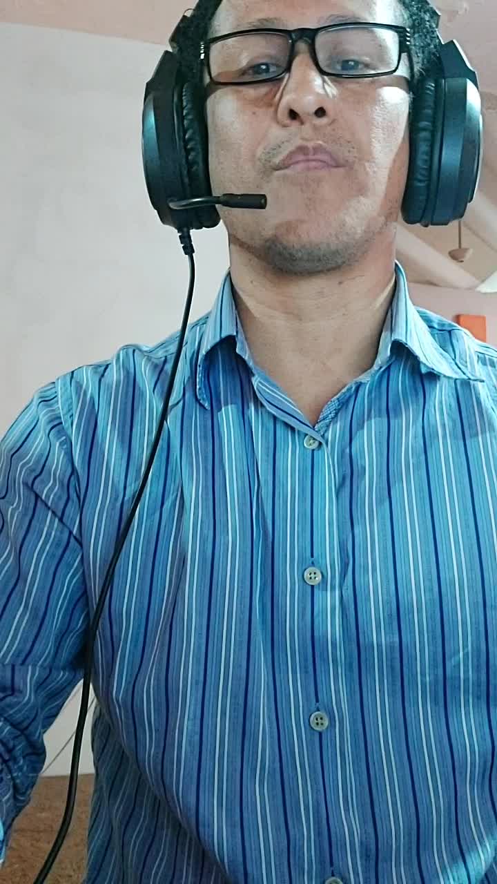 Remote tech support agents