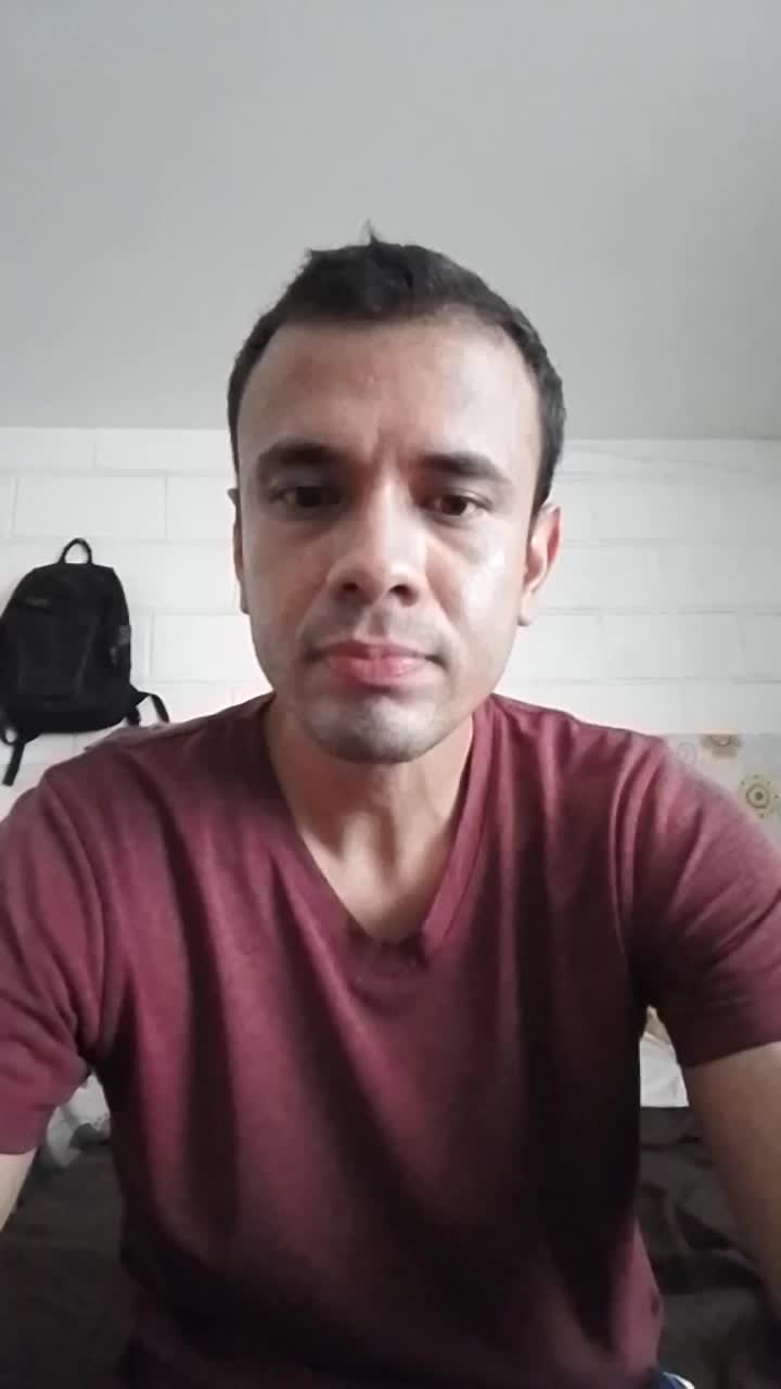 Bodeguero, asesor comercial y servicio al cliente