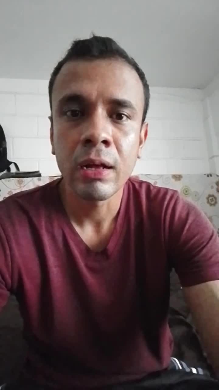 Bodeguero, asesor comercial y servicio al cliente