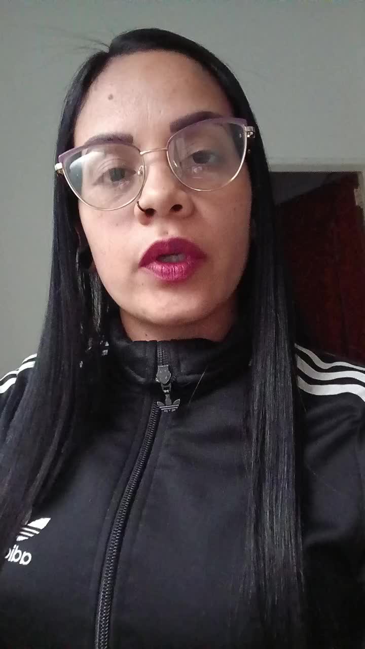 Cajera atención al cliente 