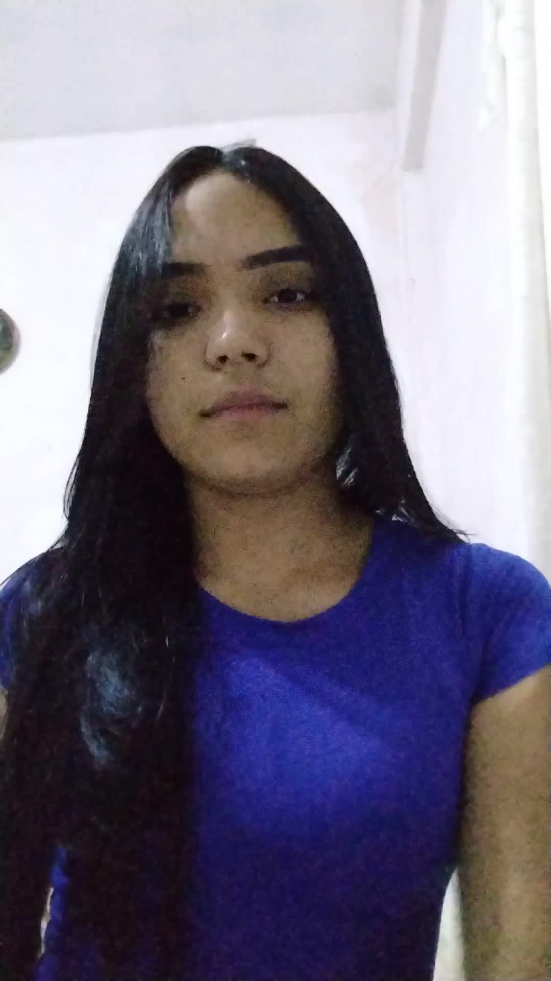 Candidata para empleo de asistente virtual 