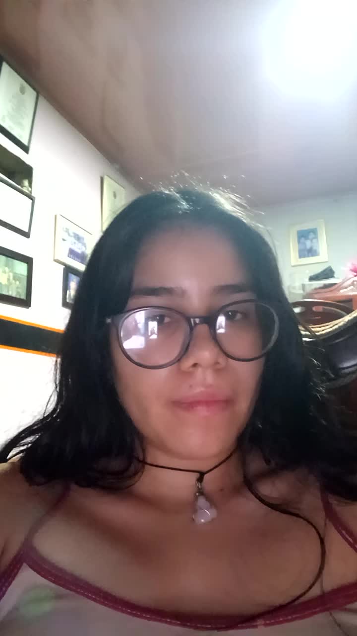 Hi