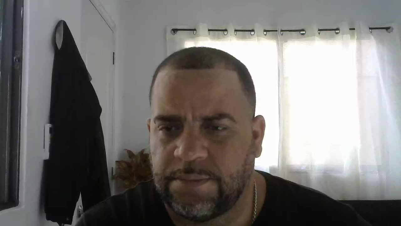 luis