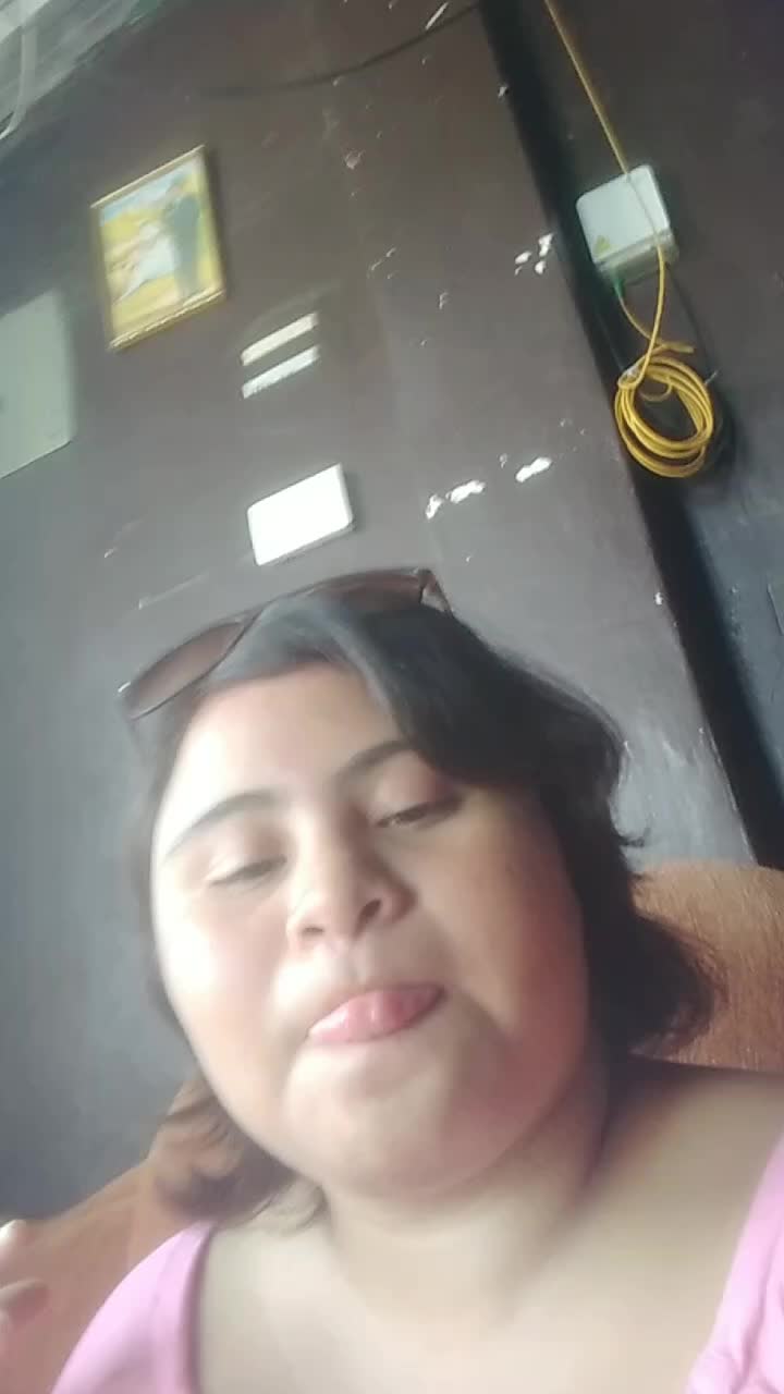 Se graduó en bachillerato te informática