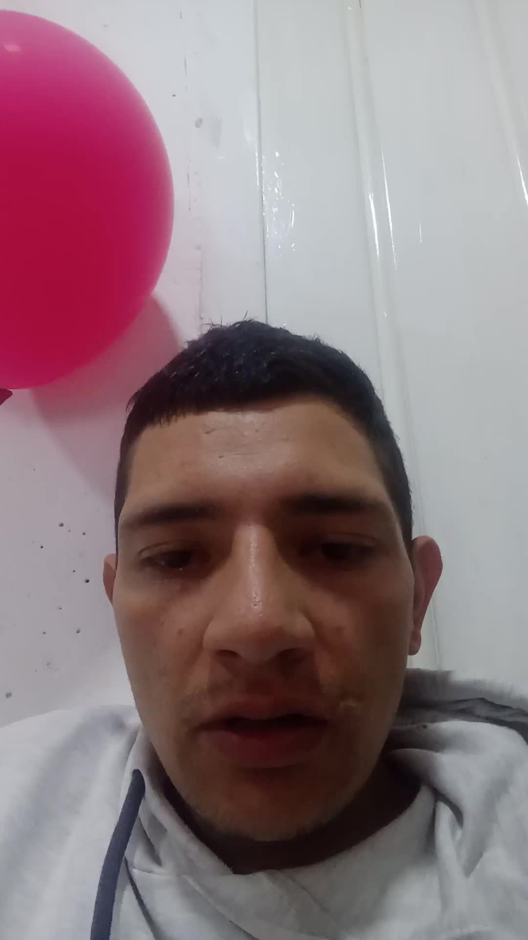 Asociado de bodega 