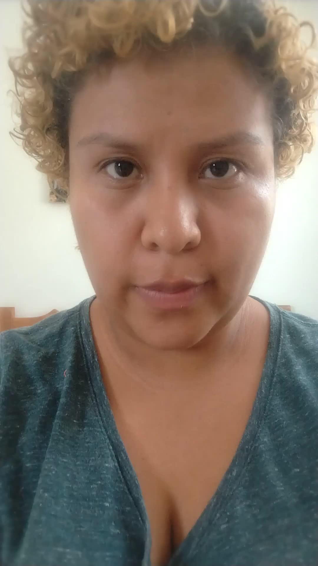 Busco trabajo como asistente virtual