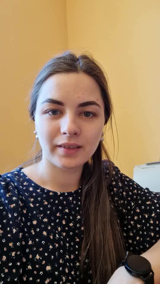Мене звати Яніна і я лікар.