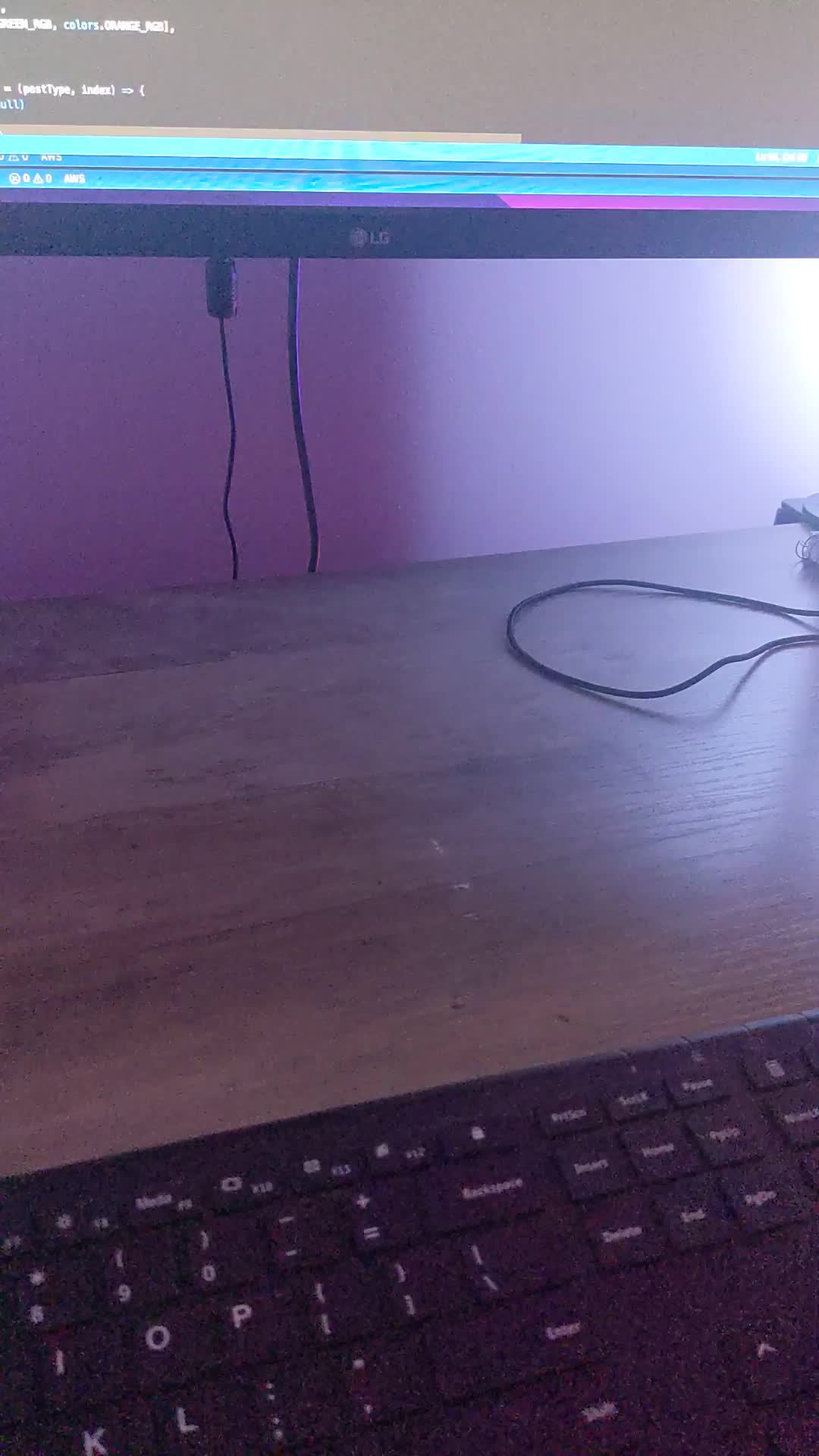 Dhdjd