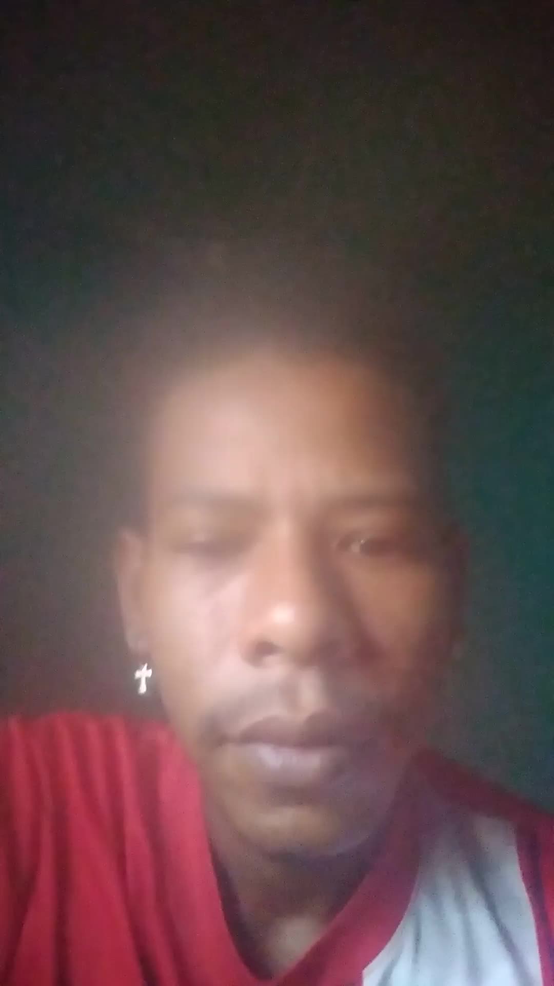 Me yamo Bolivar soy de panama y me interesa el emple
