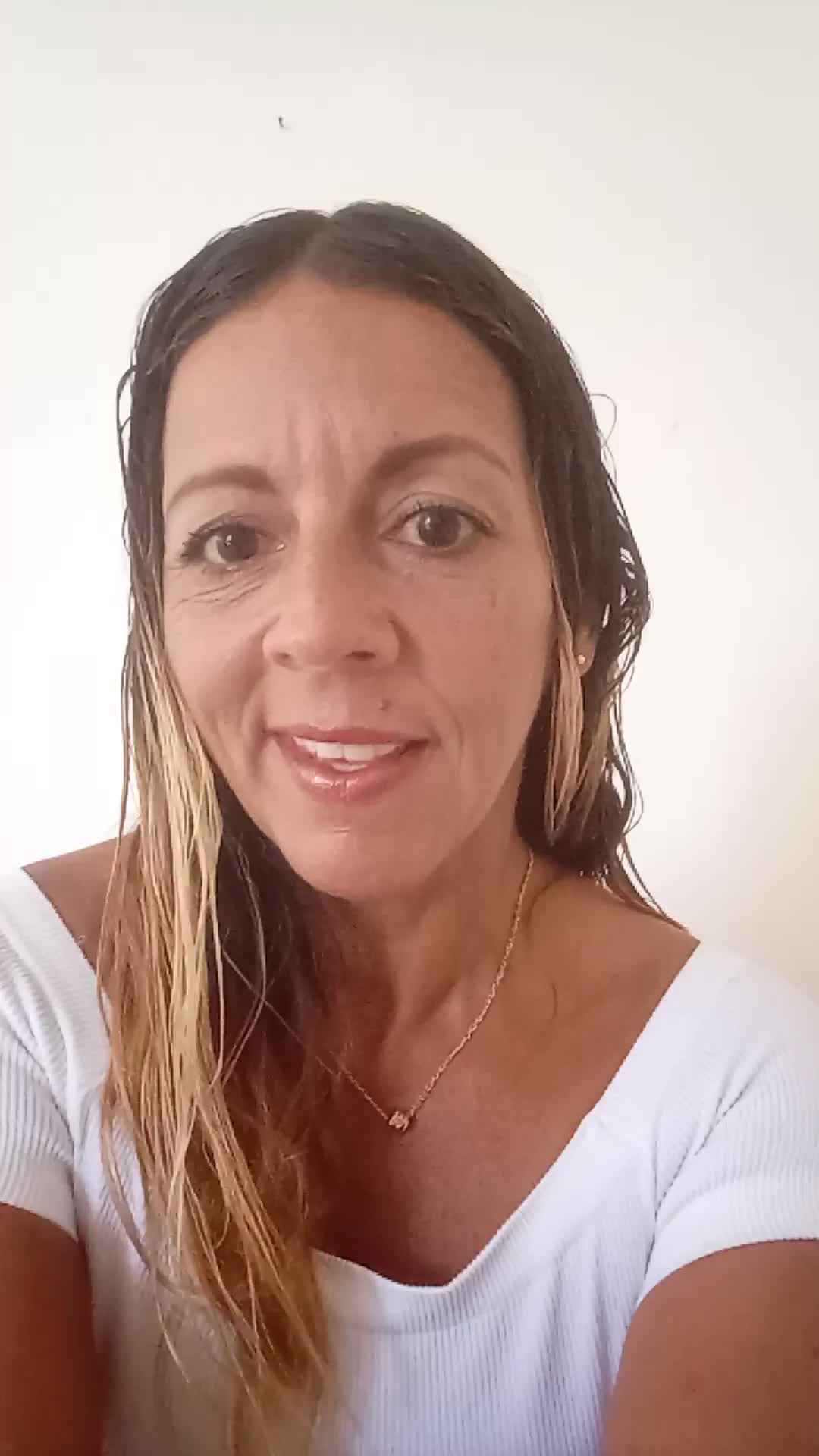 Asistente virtual bilingue