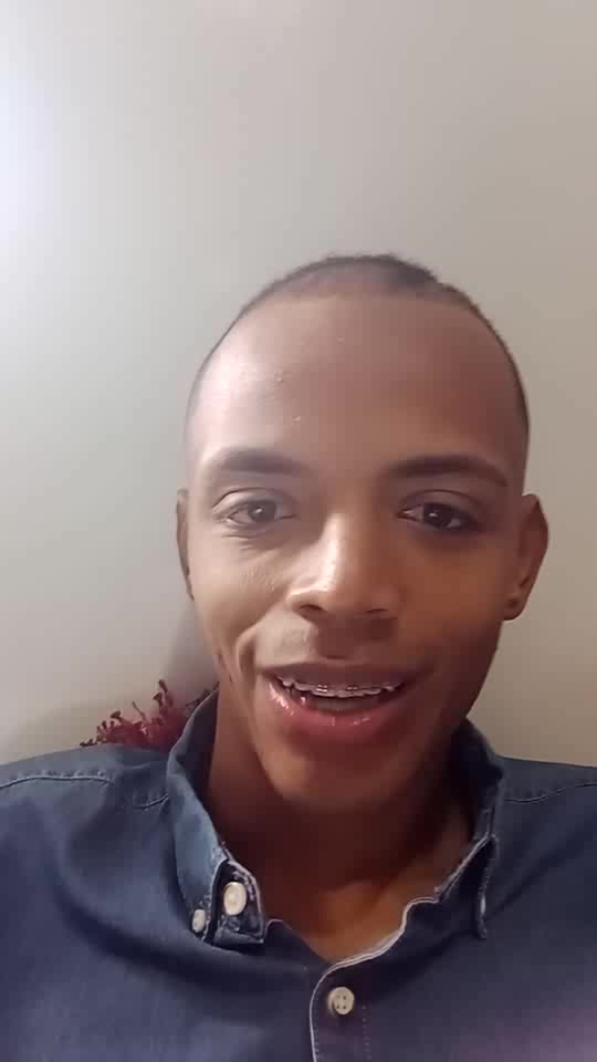 Hola soy Hammer stiven  