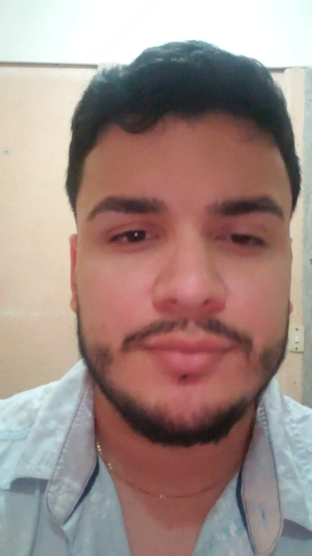 Asistente virtual y agente de ventas 