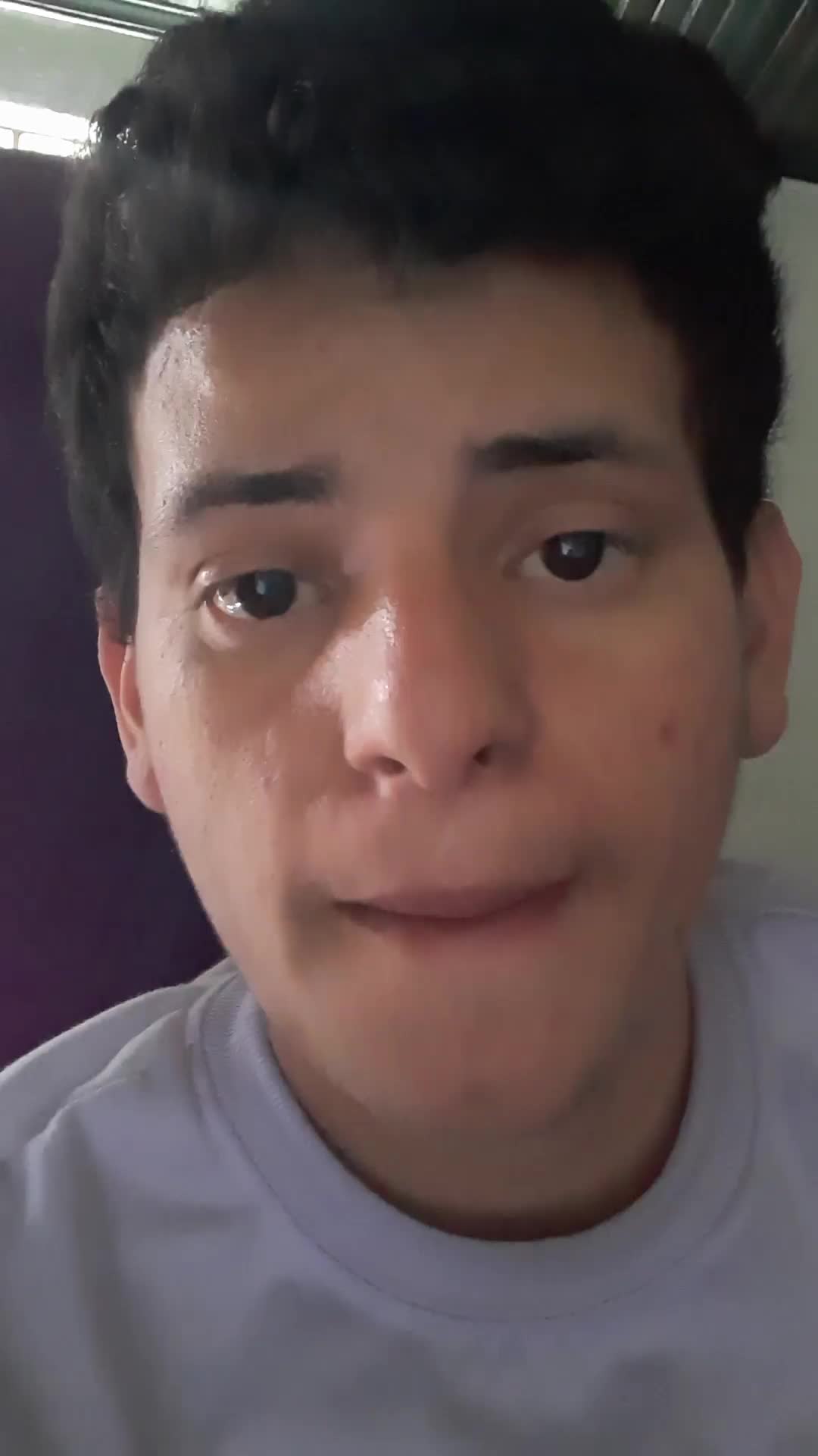 Busco trabajo  como mesero