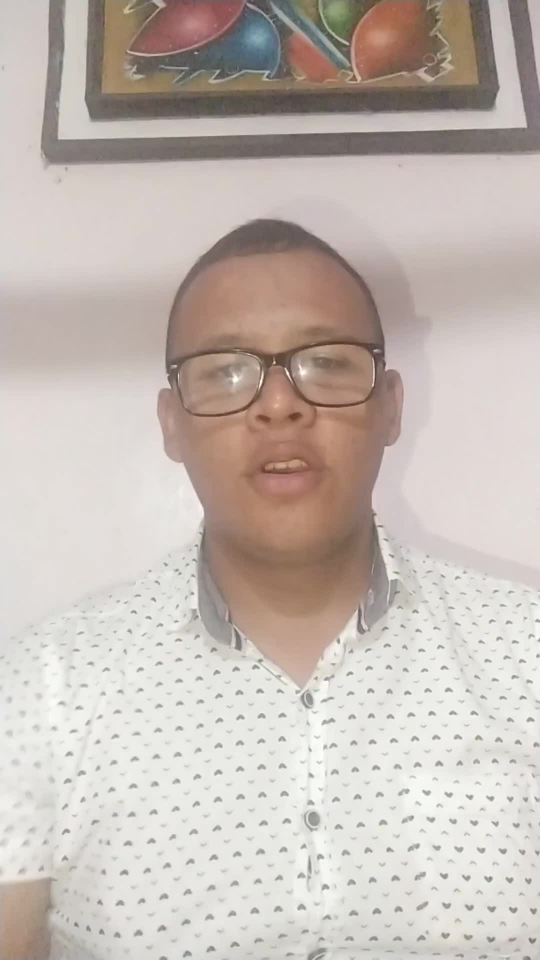 Locutor y asistente virtual en ventas