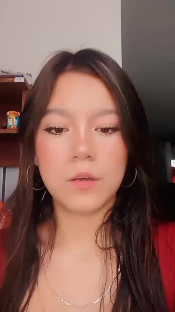 Busco  trabajo 