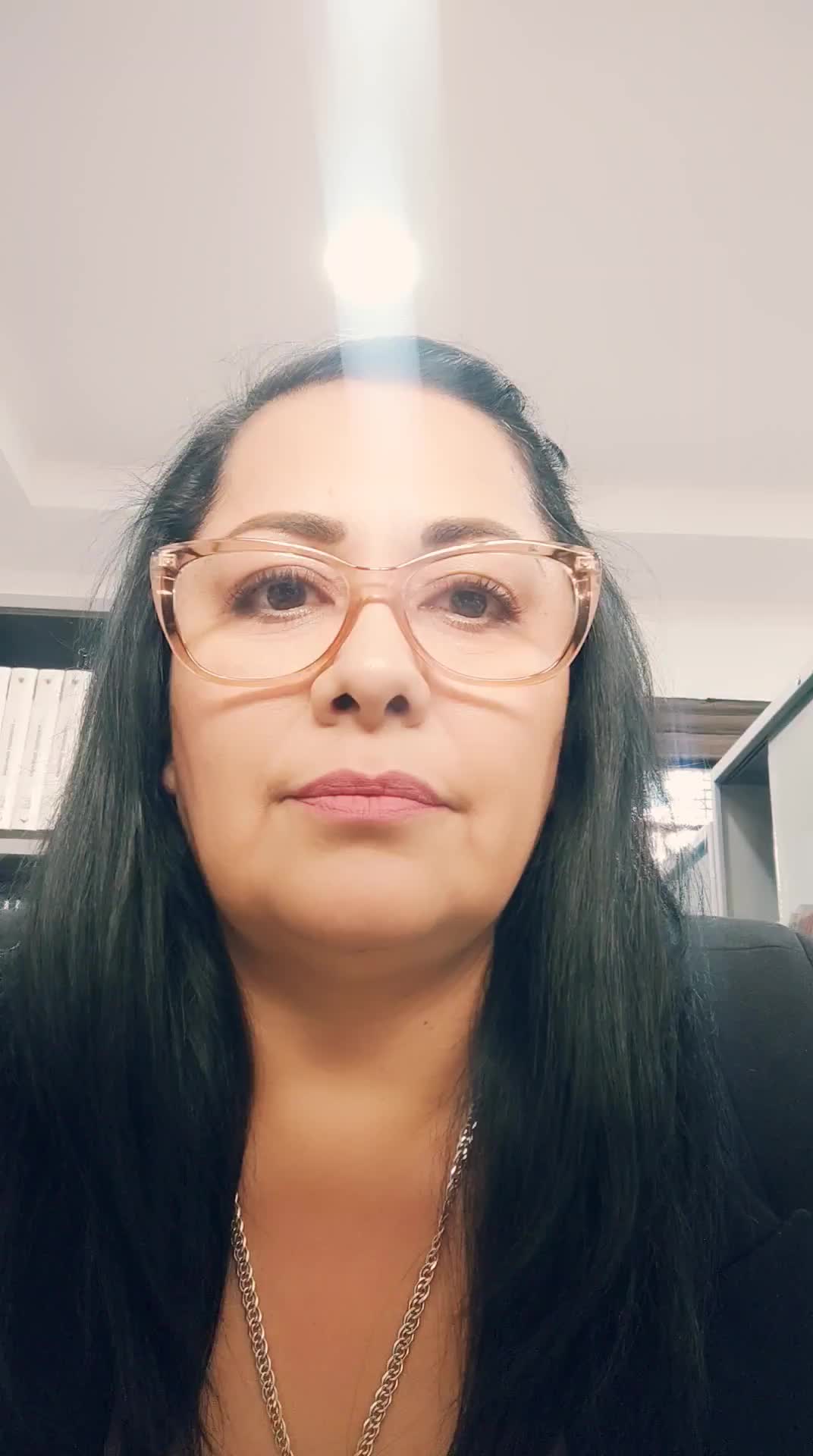 Ayudante Administrativa Sandra Urdiales