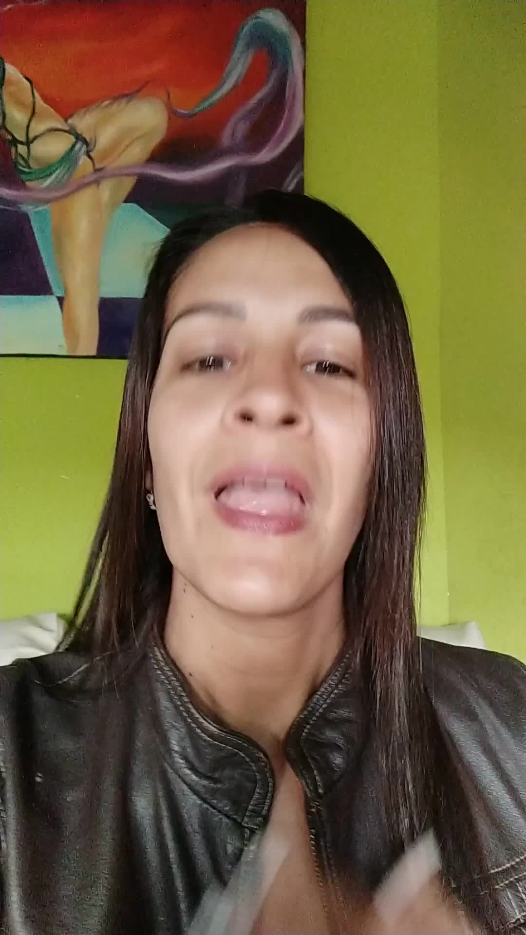 Asociado a ventas, calidad de servicio, atencion al público en general 