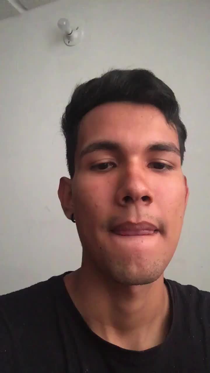 Estudiante dispuesto a trabajar 