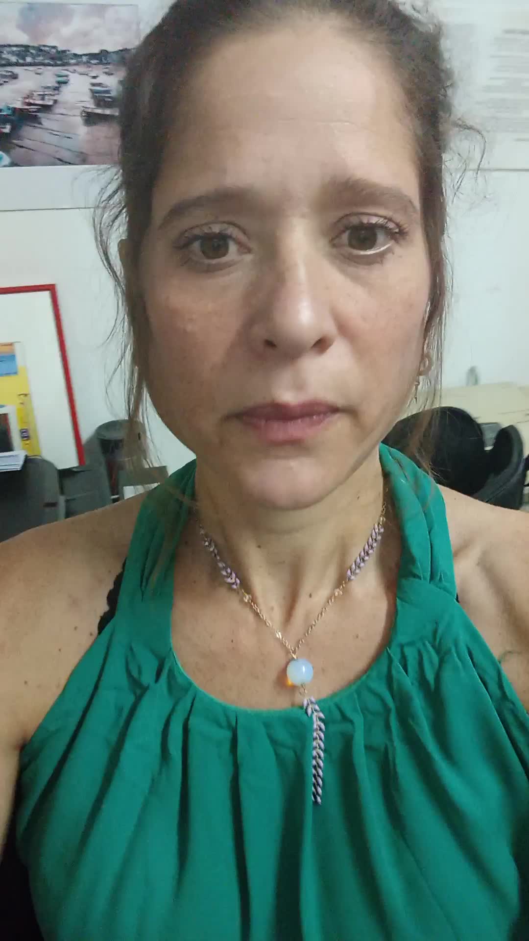 Asesora de ventas y servicio al cliente 