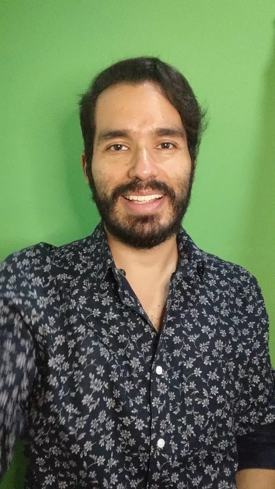 Bilingual Community Manager