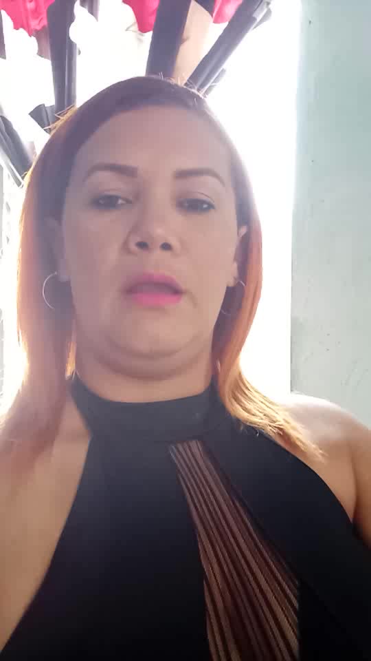 Auxiliar de cocina y servicios g